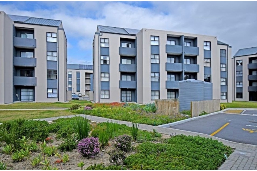 2 Bedroom Property for Sale in Parklands North Western Cape